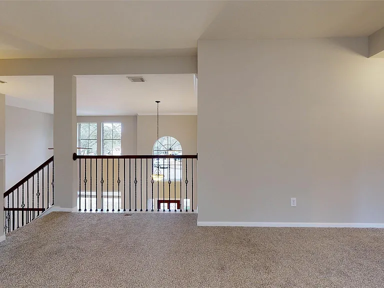 20802 Newbury Park Dr — Photo 37