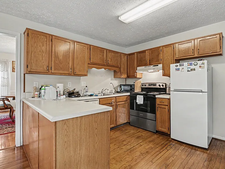3695 Winters Hill Dr — Photo 8