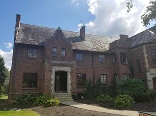 1961 Suffolk Rd, Columbus, OH 43221