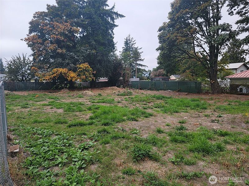 2nd image of 21200 Parcel #1022049138 Military Rd Road S