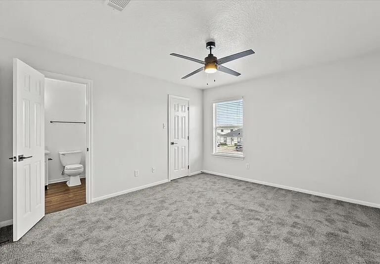2114 Saint Lucia Calle — Photo 15