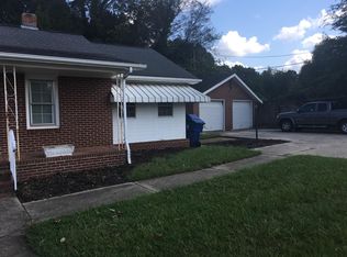 811 N Main St, Woodruff, SC 29388