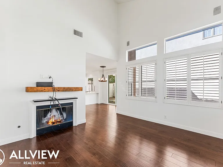 2854 Vicenzo Dr — Photo 4