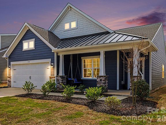 2nd image of 1945 Copper Path Dr