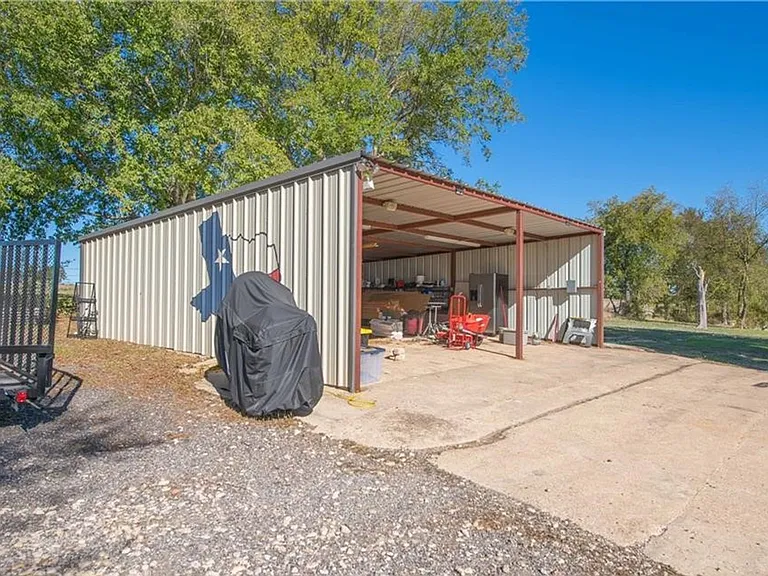 12802 County Line Rd — Photo 25