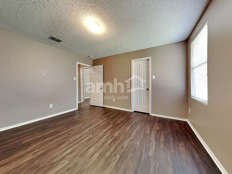 3028 Misty Ridge Ln — Photo 19