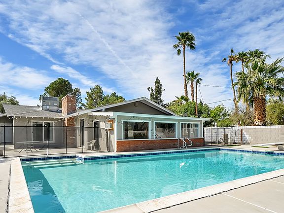 Pool-Sunroom at the rear