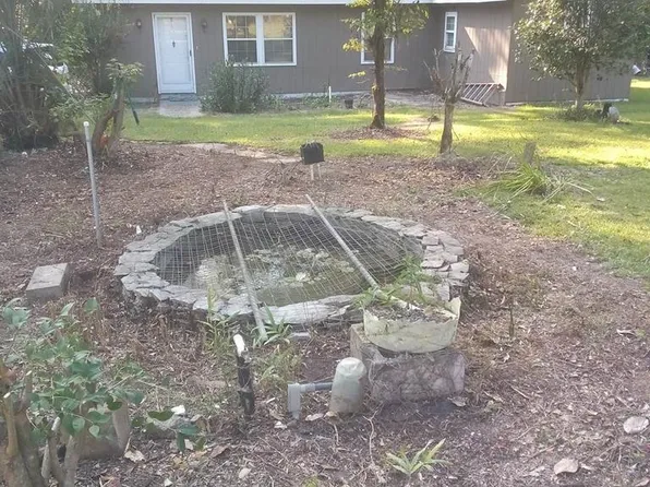 1197 Dead River Rd, Uvalda, GA 30473
