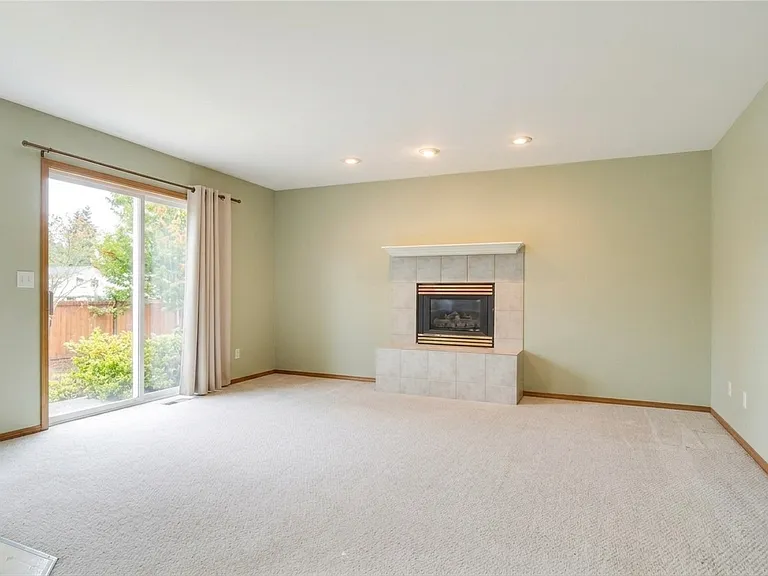 8614 242nd St SW — Photo 4