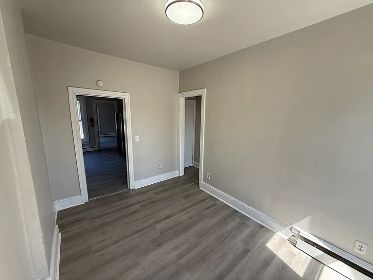 51 Walnut Street Apt 2 — Photo 21
