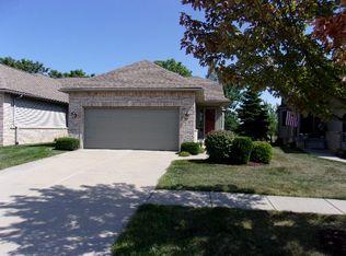 287 Creekwood Cir, Linden, MI