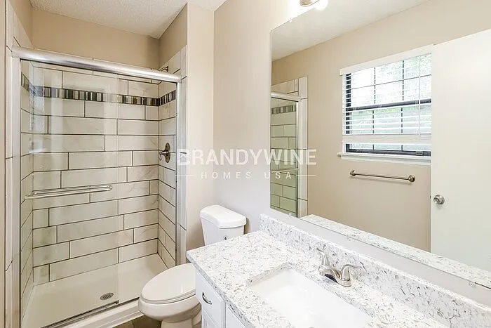 521 SE Onyx Dr — Photo 16