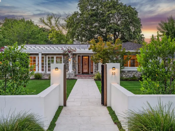 55 Cora Ct, Walnut Creek, CA 94597