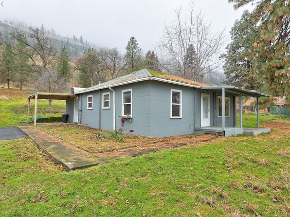 5700 Highway 30w, The Dalles, OR 97058