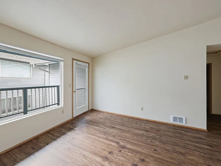 730 SE 8th Ave #C202 — Photo 6