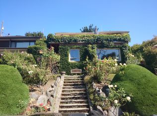 206 Ward St, Seattle, WA 98109