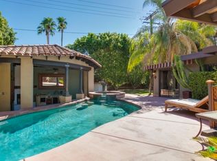 725 E Sunny Dunes Rd, Palm Springs, CA 92264