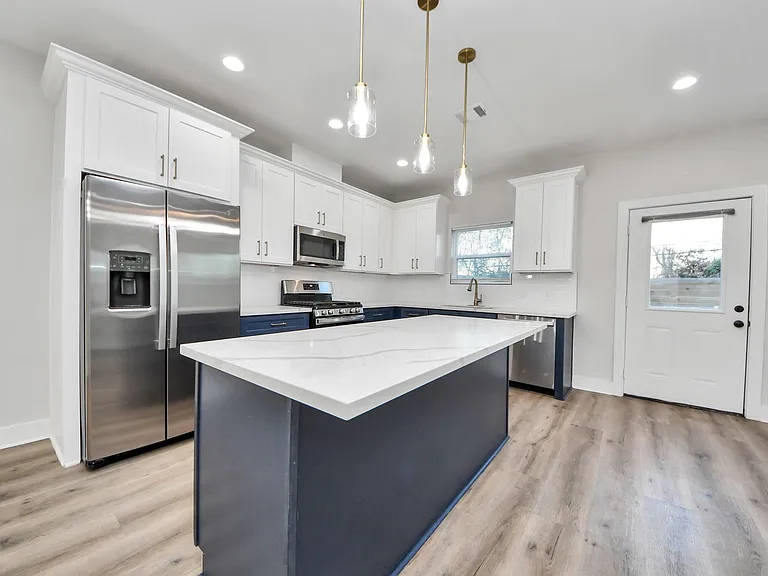 4717 Talina Way #B — Photo 11