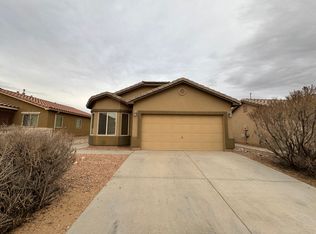 880 Desert Senna Ave SW, Los Lunas, NM 87031