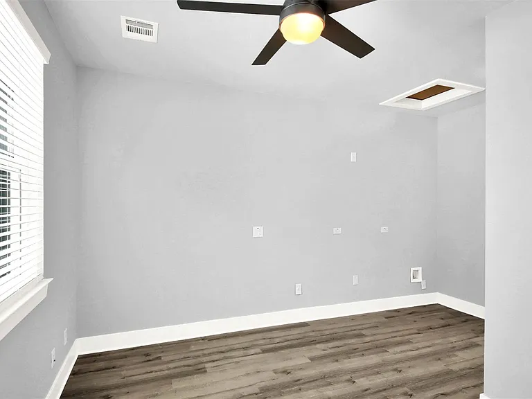 7204 Meador Ave #1B — Photo 8