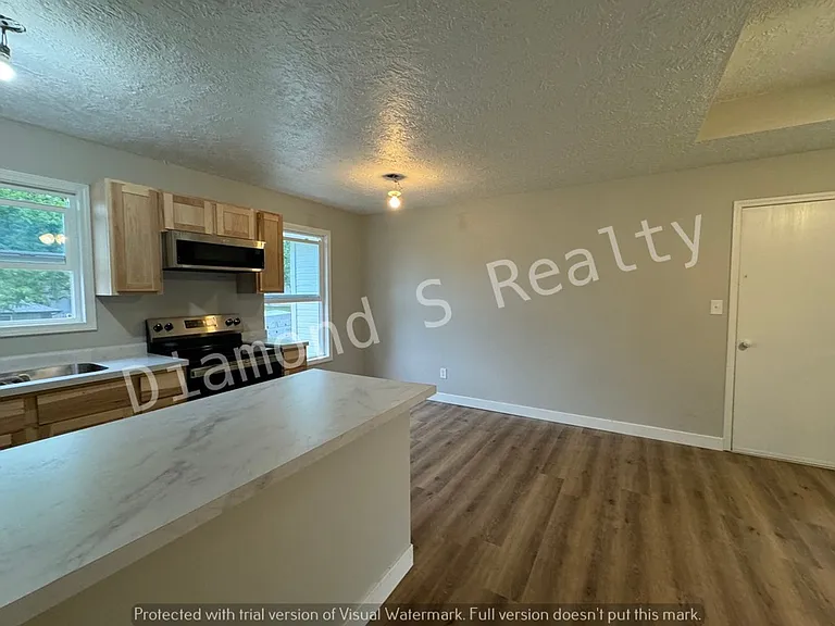 5649 S Ferguson Ave — Photo 5