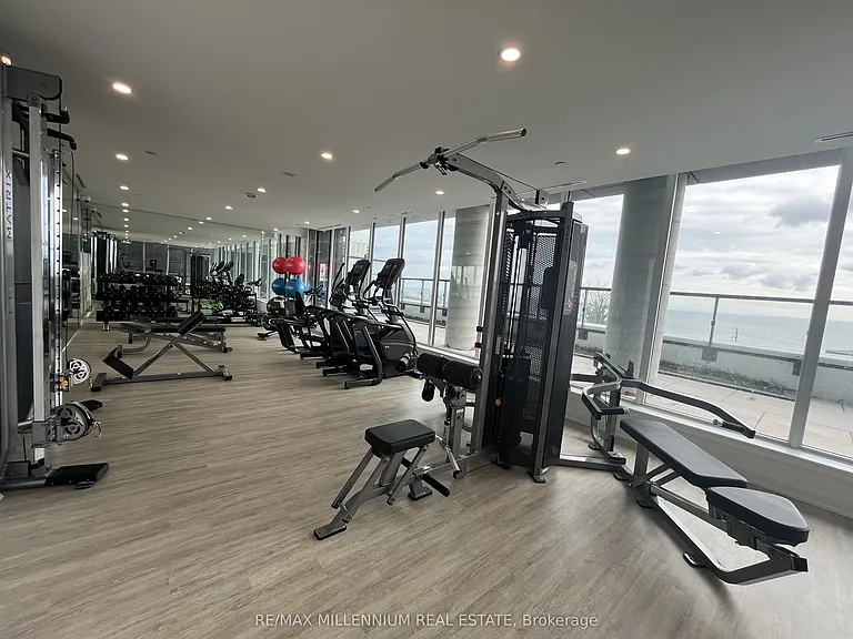 370 Martha St #1608 — Photo 42