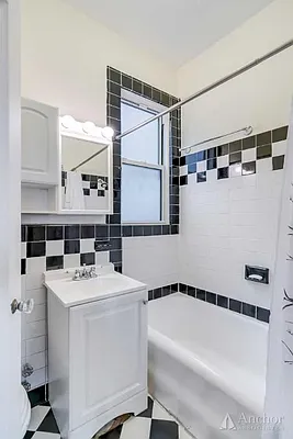 Rented by Anchor Associates | media 16