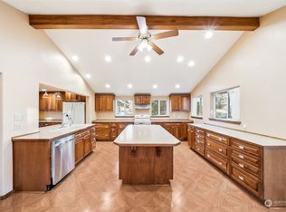 208 E 62nd St, Tacoma, WA