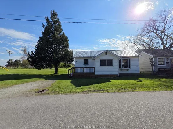 18 Pearl St, Chatham Kent, ON N8A 1P6