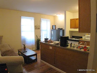 Rented by Uptown Property Group