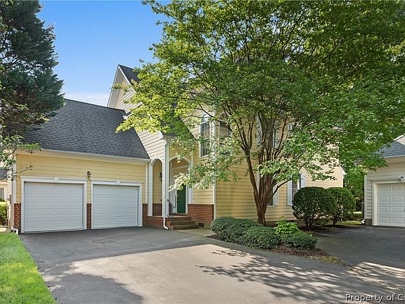2nd image of 104 Suri Dr