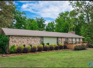 418 2nd Ave NW, Fyffe, AL 35971