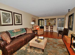 3251 Holiday Springs Blvd APT 205, Margate, FL 33063