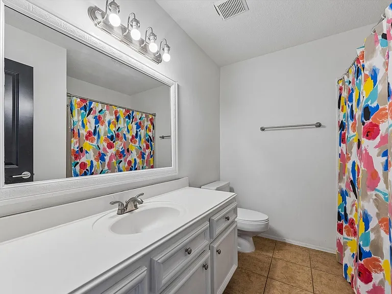 1908 Augusta Dr #3 — Photo 12