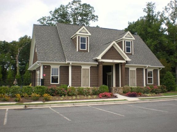4th image of 4537 Wilkerson Pl SE