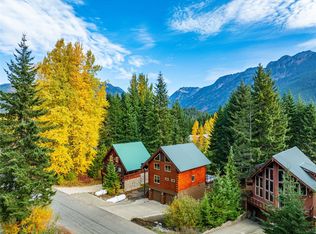 260 Rampart Dr, Snoqualmie Pass, WA 98068