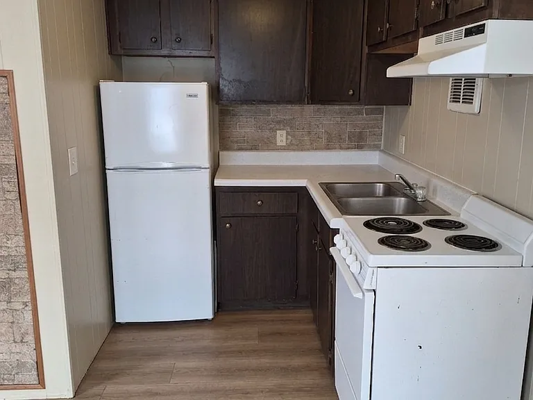 Kingswood Plaza MHC LLC - Rent to Own — Photo 27