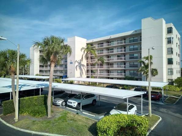 1324 Pasadena Ave S APT 201, South Pasadena, FL 33707