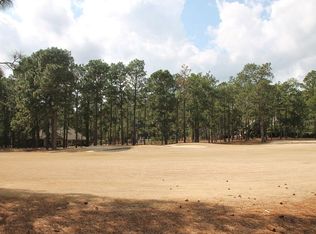 33 Devon Dr, Pinehurst, NC 28374