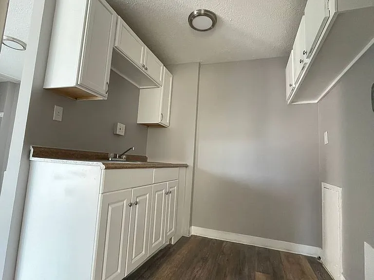 13420 Euclid Ave — Photo 65