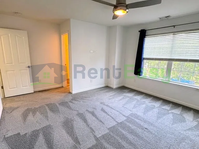 418 Munden Ave — Photo 30