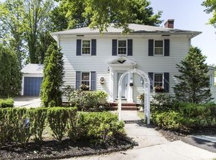 39 East St, Methuen, MA 01844