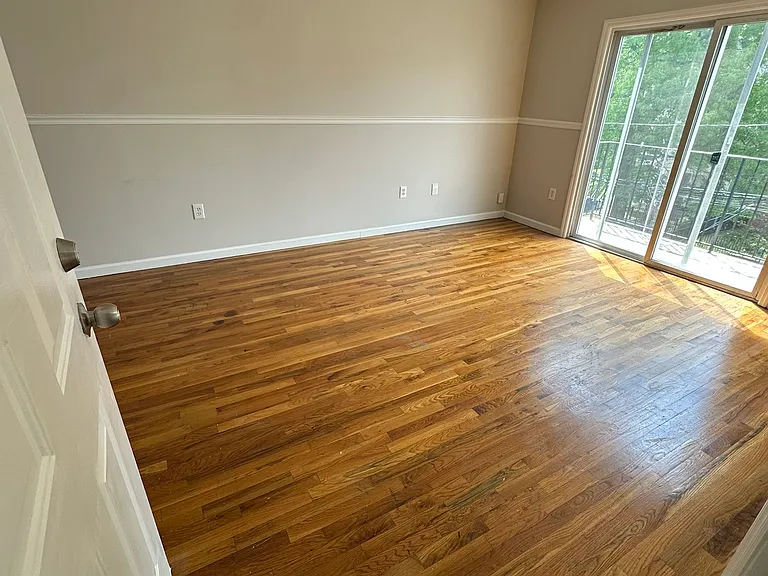 64 S 10th St #2 — Photo 1