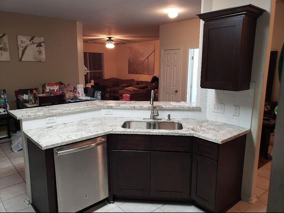 2nd image of 8411 Tarragon Ln