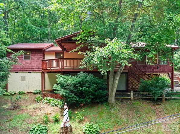 125 Heartland Ln, Burnsville, NC 28714
