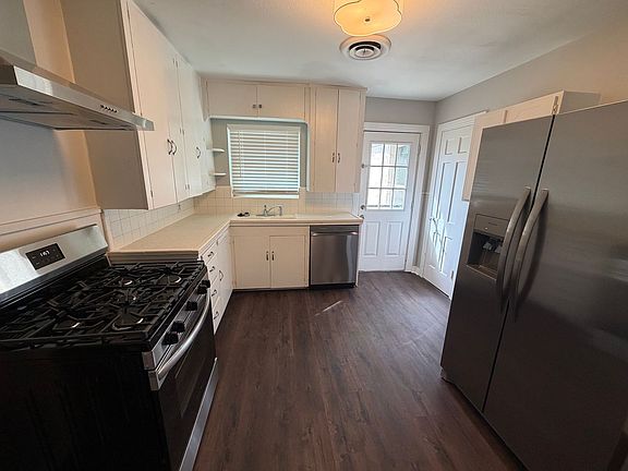 5th image of 3601 Norfolk Rd #3601