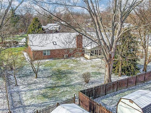 4th image of 9180 Payne Farm Ln