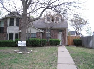 6415 Valleybrooke Ct, Arlington, TX 76001