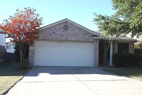 17402 Valentine Dr Photo 1