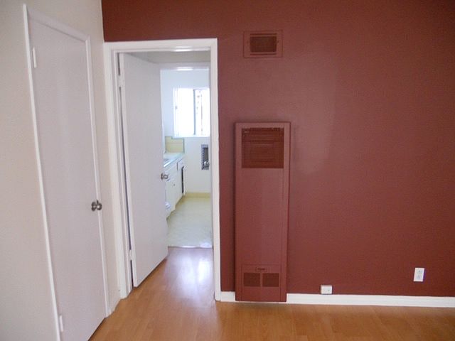 1st image of 836 N Fuller Ave APT 3